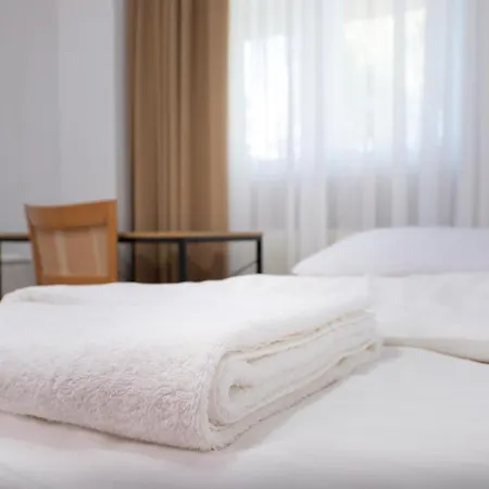 Hodváb Apartmánový Dom Senica